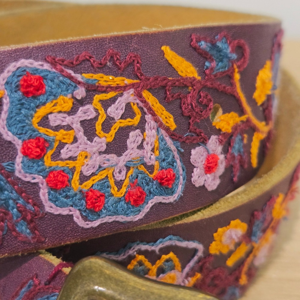 Lucky Brand Belt Women XL Plum Purple Leather Floral Embroidered Brass Cowgirl - Picture 3 of 7